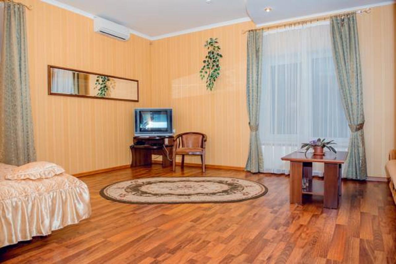Hotel Vivat Provincia Takhtaulove Δωμάτιο φωτογραφία
